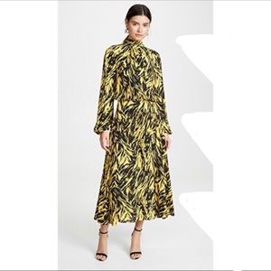 No. 21 ✨Zebra Print Long Sleeve Midi Dress